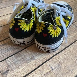 Hand painted sunflower converse youth size 1